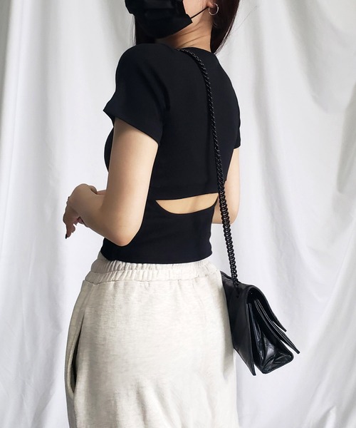 me+em select（ミームセレクト）の「【 ５color 】カットアウトバックスリットクロップドＴシャツ（Tシャツ/カットソー・レディース・グレー/ブラック/チャコール/ホワイト/ブルー・FREE）」の13枚目の写真