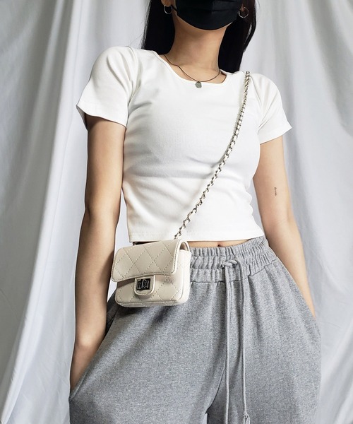 me+em select（ミームセレクト）の「【 ５color 】カットアウトバックスリットクロップドＴシャツ（Tシャツ/カットソー・レディース・グレー/ブラック/チャコール/ホワイト/ブルー・FREE）」の6枚目の写真