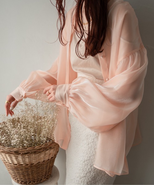Ambre Neige(アンブルネージュ)の「2WAYラメバンドカラーシャツ/【WEB/EC限定商品】(シャツ/ブラウス・レディース・ブラック/アイボリー/ピンク・FREE)」の3枚目の写真