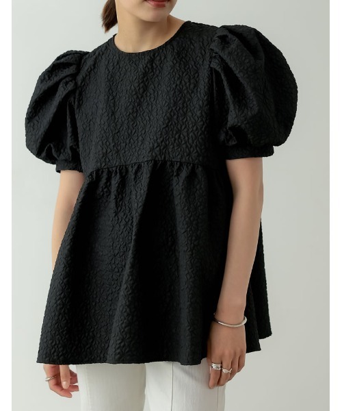 [2023SUMMERCOLLECTION]ふくれジャガード5分袖ペプラムブラウス