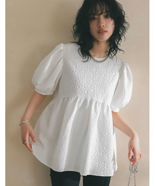 [2023SUMMERCOLLECTION]ふくれジャガード5分袖ペプラムブラウス