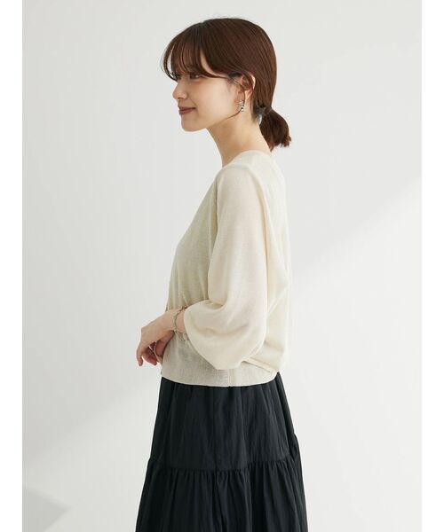 Green　Parks（グリーンパークス）の「・ELENCARE　DUE　イロイロボタンシアーカーデ（カーディガン/ボレロ・レディース・アイボリー/グレイッシュベージュ/ブルー/ブラック・FREE）」の11枚目の写真