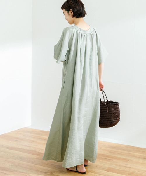 URBAN RESEARCH(アーバンリサーチ)の「リネンギャザーリラックスワンピース(ワンピース・レディース・チャコールグレー/オリーブ/ラベンダー・38/36)」の8枚目の写真