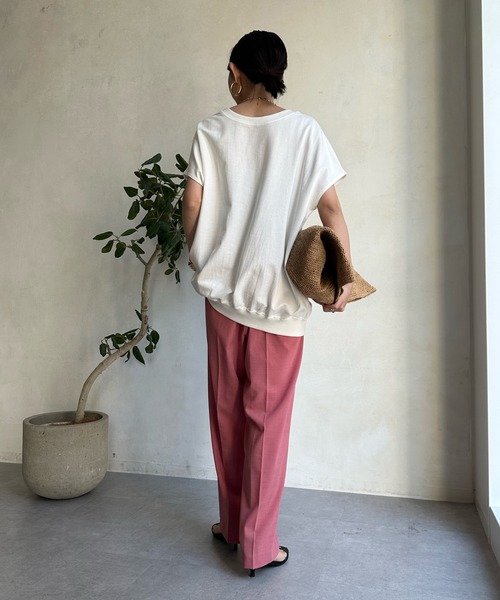 DouDou(ドゥドゥ)の「【WEB限定】SUNミニ裏毛TEE(Tシャツ/カットソー・レディース・ベージュ/ホワイト/チャコールグレー・FREE)」の13枚目の写真