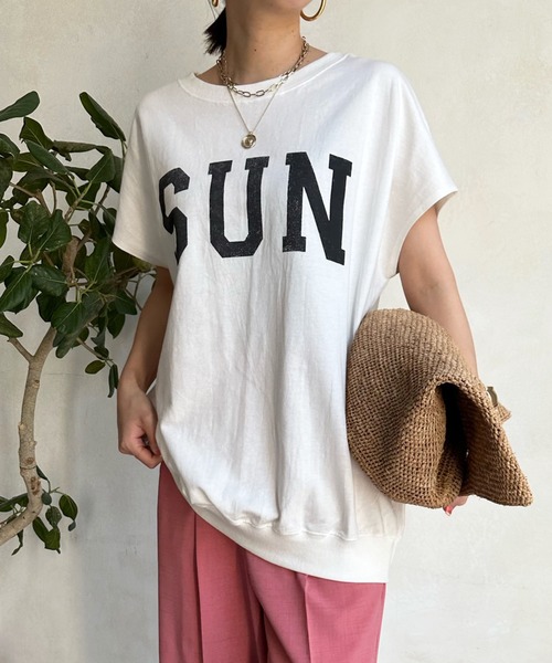 DouDou(ドゥドゥ)の「【WEB限定】SUNミニ裏毛TEE(Tシャツ/カットソー・レディース・ベージュ/ホワイト/チャコールグレー・FREE)」の16枚目の写真