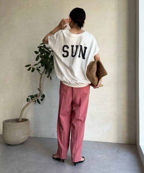 DouDou(ドゥドゥ)の「【WEB限定】SUNミニ裏毛TEE(Tシャツ/カットソー・レディース・ベージュ/ホワイト/チャコールグレー・FREE)」の10枚目の写真