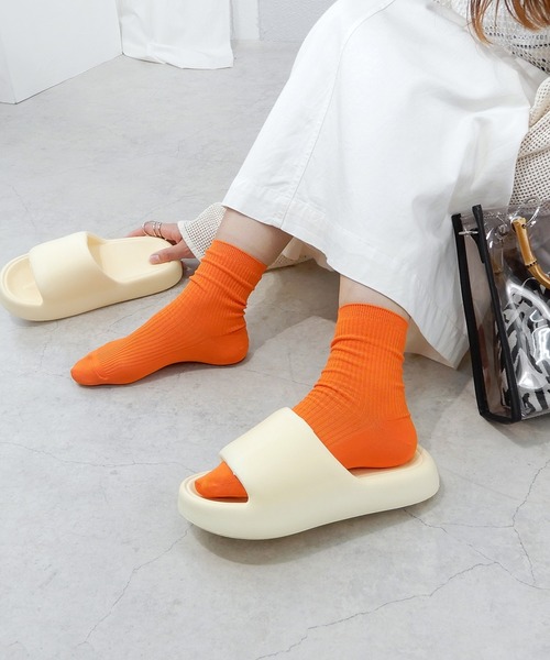 minia（ミニア）の「ネオンカラーリブソックス（ソックス/靴下・レディース・ブルー/パープル/ピンク/オレンジ系/ライム/グリーン・FREE）」の6枚目の写真