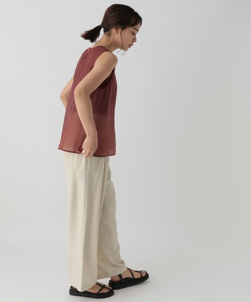 saloon（サルーン）の「SALOON(サルーン)/シャンブレータックワイドパンツ（その他パンツ・レディース・ライトグレー/インディゴブルー/ライトグリーン/アイボリー・FREE）」の12枚目の写真