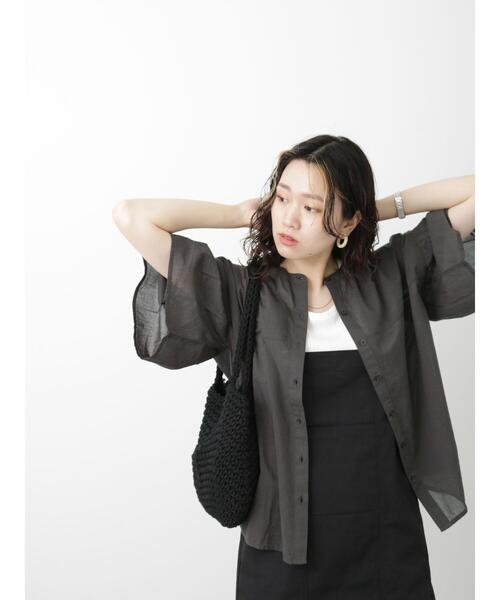 Samansa Mos2 blue（サマンサモスモスブルー）の「袖フレアブラウス（シャツ/ブラウス・レディース・オレンジ/オフホワイト/チャコールグレー・F）」の3枚目の写真