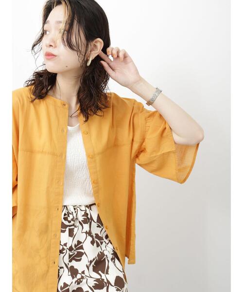 Samansa Mos2 blue（サマンサモスモスブルー）の「袖フレアブラウス（シャツ/ブラウス・レディース・オレンジ/オフホワイト/チャコールグレー・F）」の5枚目の写真