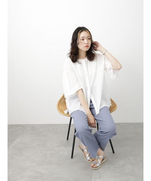 Samansa Mos2 blue（サマンサモスモスブルー）の「袖フレアブラウス（シャツ/ブラウス・レディース・オレンジ/オフホワイト/チャコールグレー・F）」の13枚目の写真