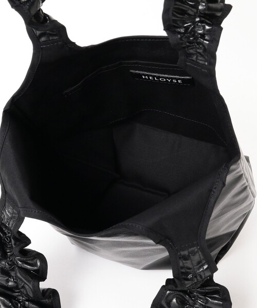 Ray BEAMS（レイビームス）の「HELOYSE / shoulder on LOVE ミニ トートバッグ（トートバッグ・レディース・ブラック/レッド・ONE SIZE）」の16枚目の写真