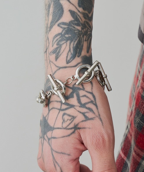 AIVER（アイバー）の「AIVER　アタッチメントブレスレット　MADE IN JAPAN（ブレスレット・メンズ・シルバー系1/シルバー系2・FREE）」の2枚目の写真