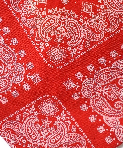 BOBO(ボボ)の「【BOBO】 保冷剤が入れられる4wayバンダナスタイ(スタイ/よだれかけ・キッズ・レッド/ネイビー・ONE SIZE)」の16枚目の写真