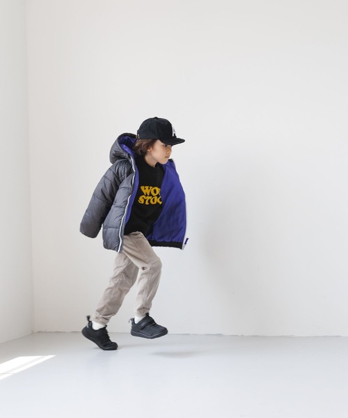 BAYFLOW（ベイフロー）の「エアサーマルフードジャケット（KIDS）（ダウンジャケット/コート・キッズ・モカ/パープル/ブラック/ブルー・110cm/120cm/130cm/140cm）」の6枚目の写真