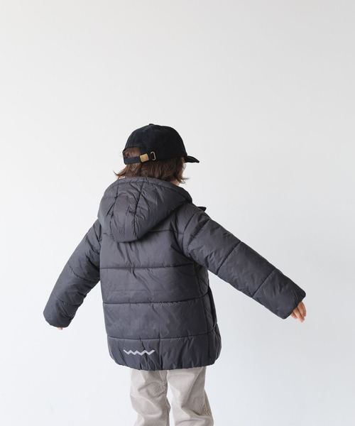 BAYFLOW（ベイフロー）の「エアサーマルフードジャケット（KIDS）（ダウンジャケット/コート・キッズ・モカ/パープル/ブラック/ブルー・110cm/120cm/130cm/140cm）」の8枚目の写真