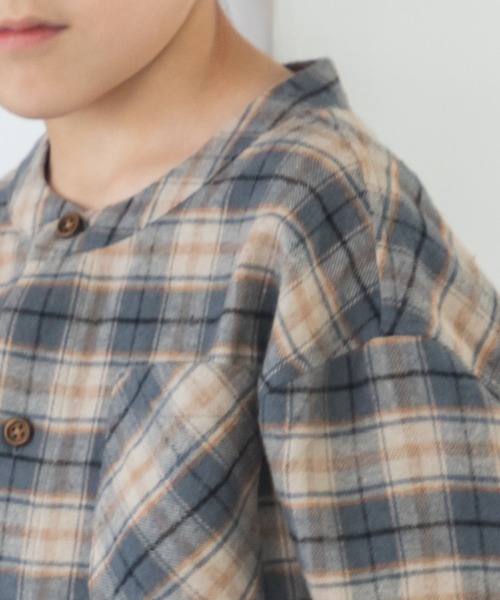 pairmanon（ペアマノン）の「【かぞくおそろい】ポケット付き スタンドカラーシャツ（シャツ/ブラウス・キッズ・ベージュ系その他/ブルー系その他2/ブルー系その他・140/90/130/110/100/150/120）」の6枚目の写真