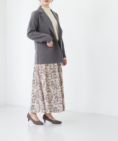 menue(メヌエ)の「アーモンドトゥ ベーシックパンプス(パンプス・レディース・ダークグレー/ブラック/グレイッシュベージュ/ピンクベージュ・22.0cm/22.5cm/23.0cm/24.5cm/26.0cm/25.0cm/25.5cm/23.5cm/24.0cm/21.5cm)」の14枚目の写真