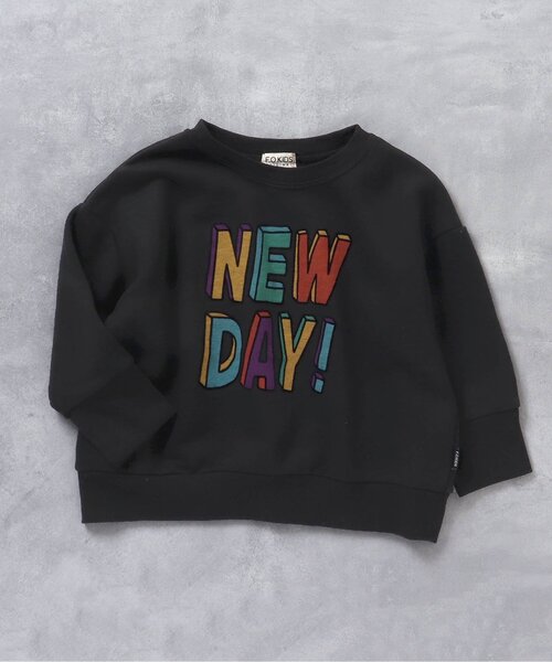 F.O.KIDS（エフオーキッズ）の「カラバリグラフィックトレーナー（スウェット・キッズ・レッド/カーキ/ベージュ/オレンジ/アイボリー/パープル/イエロー/ブラック/グレー/ブルー・120/150/90/100/130/140/95/80/110）」の3枚目の写真