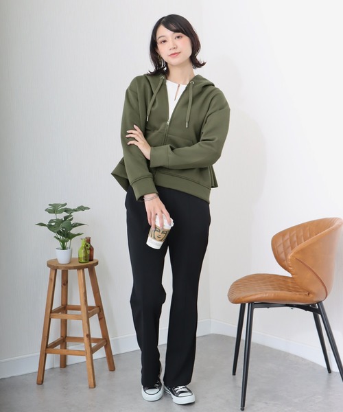 libelle more(リベル モア)の「ダンボールポンチ バックフレア ジップパーカー(その他アウター・レディース・カーキ/ネイビー/チャコールグレー・L/M)」の4枚目の写真