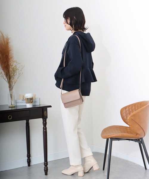 libelle more(リベル モア)の「ダンボールポンチ バックフレア ジップパーカー(その他アウター・レディース・カーキ/ネイビー/チャコールグレー・L/M)」の15枚目の写真