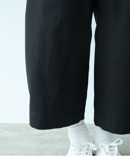 yuni（ユニ　）の「△80/2強撚コットン　ギャバゴムタックパンツ（その他パンツ・レディース・グレー/ブラック/ベージュ/キナリ/ネイビー/ブラウン/カーキ/チャコールグレー・FREE）」の16枚目の写真