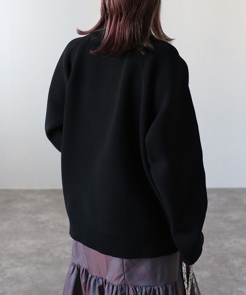 CREARE -LINO-（クレアーレリノ）の「オーバーサイズ ルーズ ドライバーズ ニット<ユニセックス>（ニット/セーター・メンズ・ブラウン/ブラック/オフホワイト/チャコールグレー・M/L）」の16枚目の写真