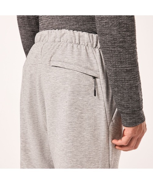 OAKLEY（オークリー）の「【現品限り】オークリー ENHANCE GRID FLEECE PANT 13.7 /パンツ/フリース/TRAINING スポーツ・トレーニング/MENS/メンズ/OAKLEY（その他パンツ・メンズ・ブラック/グレー/ネイビー・L/M/S/XL/XS）」の16枚目の写真