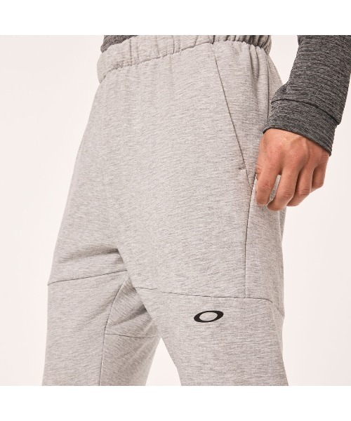 OAKLEY（オークリー）の「【現品限り】オークリー ENHANCE GRID FLEECE PANT 13.7 /パンツ/フリース/TRAINING スポーツ・トレーニング/MENS/メンズ/OAKLEY（その他パンツ・メンズ・ブラック/グレー/ネイビー・L/M/S/XL/XS）」の18枚目の写真