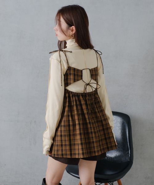 Kastane(カスタネ)の「テレコメロウハイネックロンT(Tシャツ/カットソー・レディース・チャコールグレー/アイボリー/ブルー/オレンジ・FREE)」の14枚目の写真