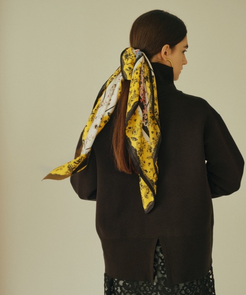 Omekashi（オメカシ）の「アニマルスカーフ（ストール/ショール・レディース・イエロー・FREE）」の3枚目の写真