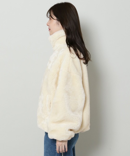 3.3 Field Trip （3.3フィールドトリップ）の「3.3 Field Trip／ムートンBL 2993684（ブルゾン・レディース・グレー/アイボリー/ブラック・FREE）」の4枚目の写真