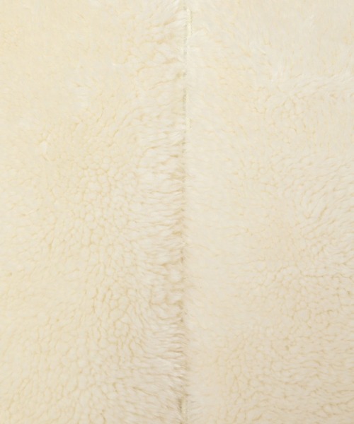 3.3 Field Trip （3.3フィールドトリップ）の「3.3 Field Trip／ムートンBL 2993684（ブルゾン・レディース・グレー/アイボリー/ブラック・FREE）」の5枚目の写真