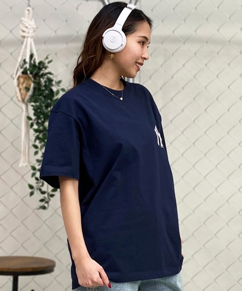 NEW ERA(ニューエラ)の「NEW ERA/ニューエラ Tシャツ オーバーサイズ バックプリント MLB 14121891/14121892/14121893/14121895/14121906/14121896(Tシャツ/カットソー・レディース・ホワイト系その他2/ブラック系その他/ブラック系その他2/ストーン/ネイビー/ホワイト系その他・L/M)」の16枚目の写真