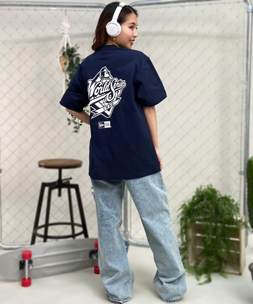 NEW ERA(ニューエラ)の「NEW ERA/ニューエラ Tシャツ オーバーサイズ バックプリント MLB 14121891/14121892/14121893/14121895/14121906/14121896(Tシャツ/カットソー・レディース・ホワイト系その他2/ブラック系その他/ブラック系その他2/ストーン/ネイビー/ホワイト系その他・L/M)」の9枚目の写真
