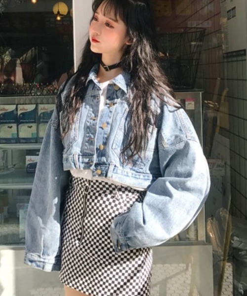 NANEA(ナネア)の「バックボタンデザインショート丈デニムジャケット(デニムジャケット・レディース・ブルー・SMALL/MEDIUM/LARGE)」の3枚目の写真