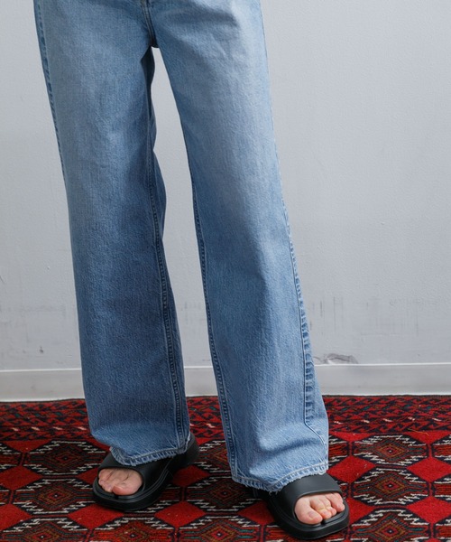upperhights(アッパーハイツ)の「upper hights / THE NIECE DENIM PT(デニムパンツ・レディース・ライトブルー・22/23/24/25)」の5枚目の写真