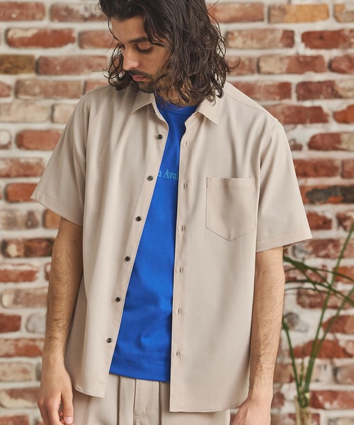 RATTLE TRAP(ラトルトラップ)の「ストレッチカチオン半袖シャツ(シャツ/ブラウス・メンズ・ネイビー/ベージュ/ブルー/ライトブルー・M/S/LL/L)」の2枚目の写真