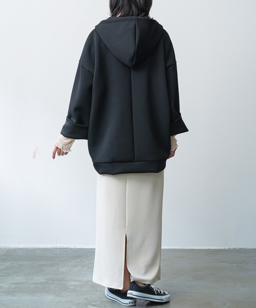 mili an deni（ミリアンデニ）の「スクーバハーフジッププルオーバー（スウェット・レディース・アイボリー/アッシュグレー/ブラック・M/L）」の12枚目の写真