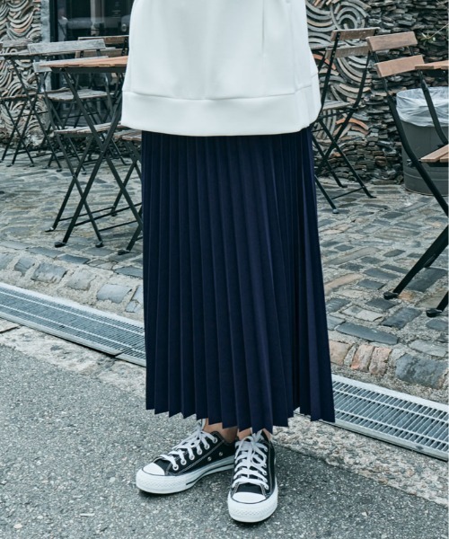 【★完売必至★】WEEKENDMAXMARA ☆ プリーツスカート LALLO Max Mara マックスマーラ MAX MARA プリーツ ジャージー ロゴ