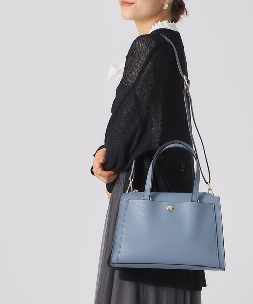 SHOO・LA・RUE（シューラルー）の「◆【通勤/デイリー/2WAY】一枚革風ポケットトートバッグ（トートバッグ・レディース・グレー/ブルー/ブラック・00）」の4枚目の写真