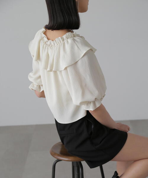 FREE'S MART（フリーズマート）の「2WAYオフショルフリルブラウス（シャツ/ブラウス・レディース・ホワイト/ピンク/ライトグリーン・FREE）」の4枚目の写真