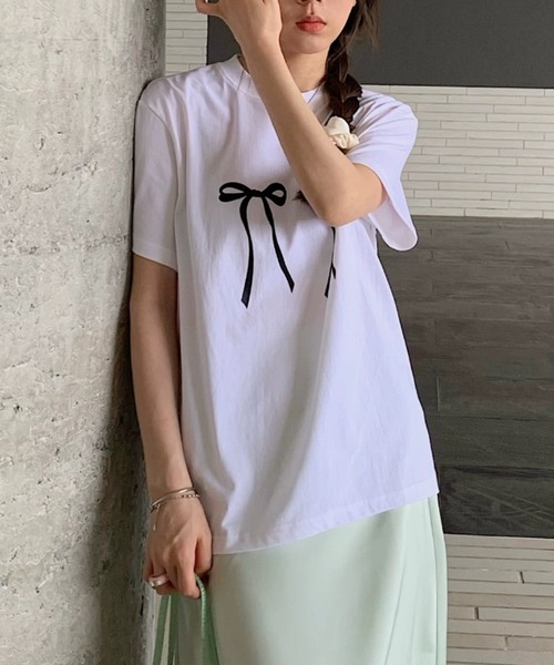 Vipoa（ヴィポア）の「リボンデザインオーバーTee（Tシャツ/カットソー・レディース・ブラック/ホワイト・FREE）」の9枚目の写真