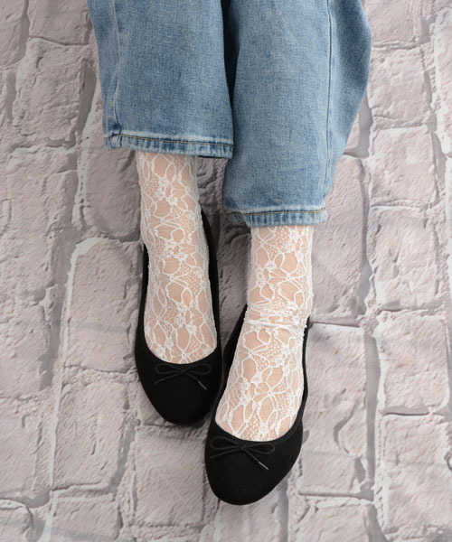 TONE SELECT GOODS（トーンセレクトグッズ）の「【float】レース フラワー クルー丈ソックス（ソックス/靴下・レディース・ホワイト/ブラック/アイボリー・FREE）」の15枚目の写真
