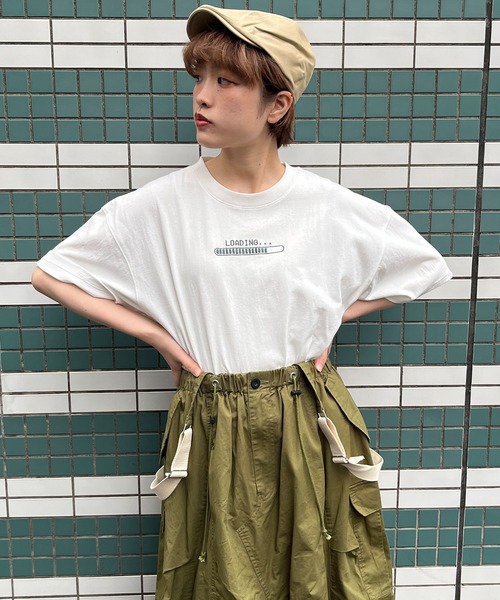 DOUBLE NAME（ダブルネーム）の「ＧＡＭＥＲ　ＢＡＣＫ刺しゅうＴＥＥ（Tシャツ/カットソー・レディース・オフホワイト/グリーン/ピンク・FREE）」の4枚目の写真