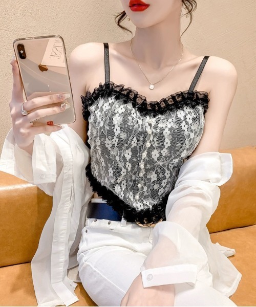 gossip!ロサンゼルス(ゴシップロサンゼルス)の「Y2Kヴィンテージ レース フリルカップ付き フェミニン トレンドレイヤードブラキャミソールインナー(キャミソール・レディース・ブラック/ホワイト・FREE)」の7枚目の写真