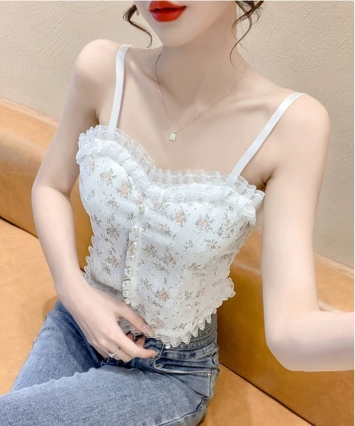 gossip!ロサンゼルス(ゴシップロサンゼルス)の「Y2Kヴィンテージ レース フリルカップ付き フェミニン トレンドレイヤードブラキャミソールインナー(キャミソール・レディース・ブラック/ホワイト・FREE)」の11枚目の写真