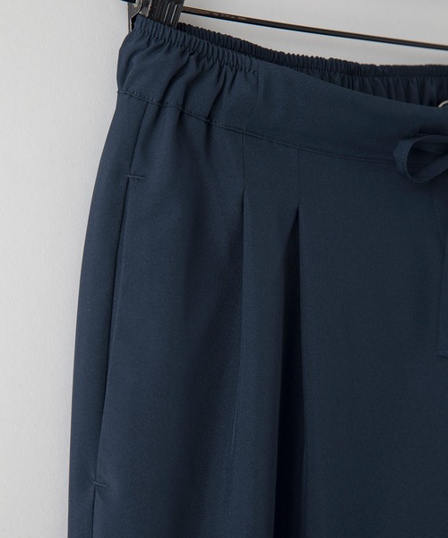 fort point(フォーポイント)の「【FORT POINT/フォートポイント】 UVカット 接触冷感 テーパードパンツ(その他パンツ・レディース・ブラック/ダークグリーン/ネイビー/ベージュ・X-LARGE/LARGE/MEDIUM)」の5枚目の写真