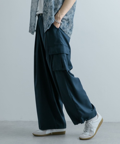 SENSE OF PLACE by URBAN RESEARCH(センスオブプレイスバイアーバンリサーチ)の「『ユニセックス』『セットアップ対応』 ワイドカーゴパンツ(カーゴパンツ・メンズ・ベージュ/ミント/ブラック/グレー/ネイビー・SMALL/MEDIUM/LARGE)」の9枚目の写真