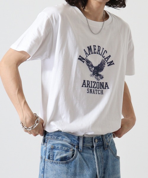 FUNALIVE(ファンアライブ)の「Snatch GILDAN (ギルダン) プリント Tシャツ カレッジ アメカジ柄(Tシャツ/カットソー・メンズ・ホワイト系3/ホワイト系5/ホワイト系その他2/ホワイト系1/ホワイト系2/ホワイト/ホワイト系4/ホワイト系6/ホワイト系その他/ホワイト系その他3/ホワイト系7/ホワイト系8/ホワイト系9/A/ホワイト系その他5/ホワイト系その他6/ホワイト系その他7/ホワイト系その他4/B・S/L/LL/M)」の10枚目の写真